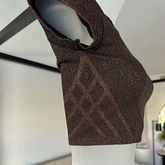 NWOT OFFLINE By Aerie Small Seamless Lurex Soft Stretchy Open Back Top - Picture 8 of 11